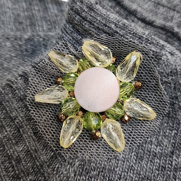 Valentino Grey Wool Sweater W/ Crystal Flower Embellishments, Size L ~ Like New - Picture 9 of 13
